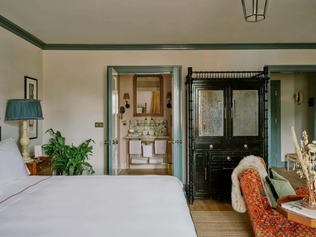 4zMJ2sAPkSJjLVz8WYNCdICboSU2gbM59jq1CuMM