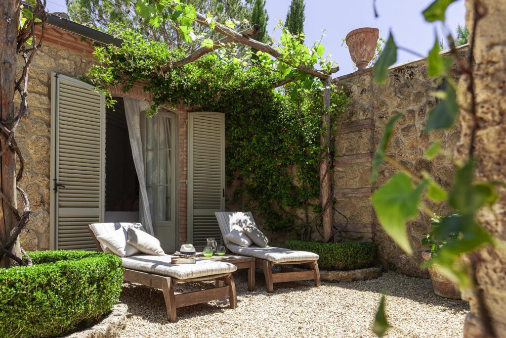 shEE8xARsY7jpsfLYVhkQjYtUNdZwF2X5D007N83