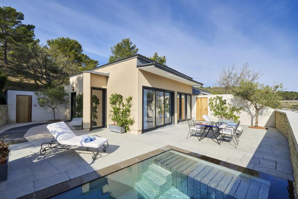 z9VaJ8RCgkIH3hqKU7EPm0gi4mKQbbkKDXDUQHAQ